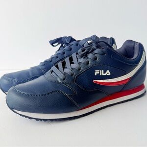 Fila Men's Size 10.5 Forerunner 18 Navy and Red Sneakers